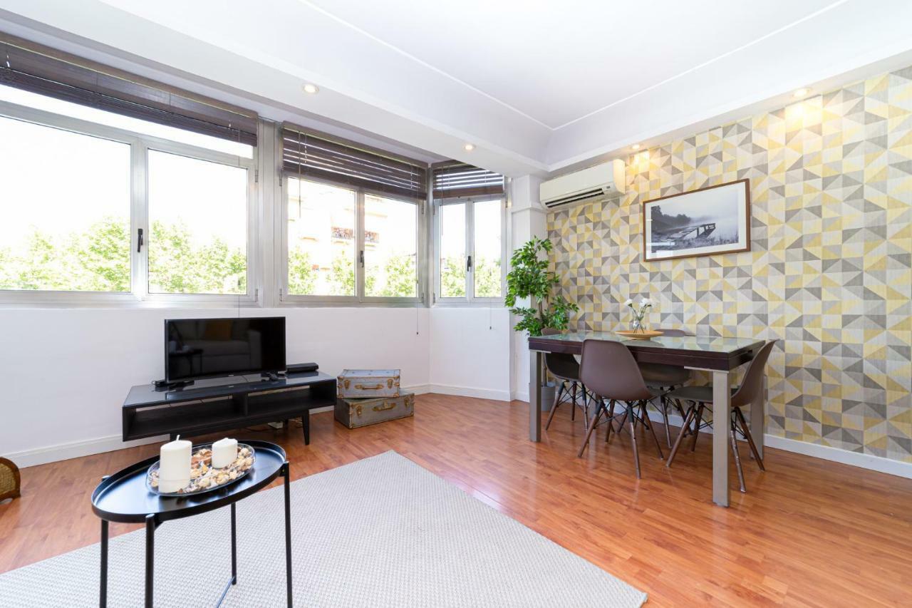Apartamento Trafalgar Apartment Madrid Bagian luar foto