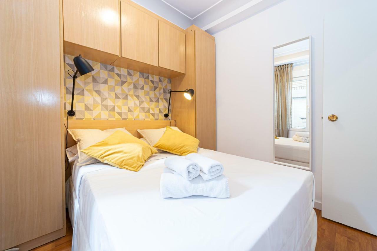 Apartamento Trafalgar Apartment Madrid Bagian luar foto