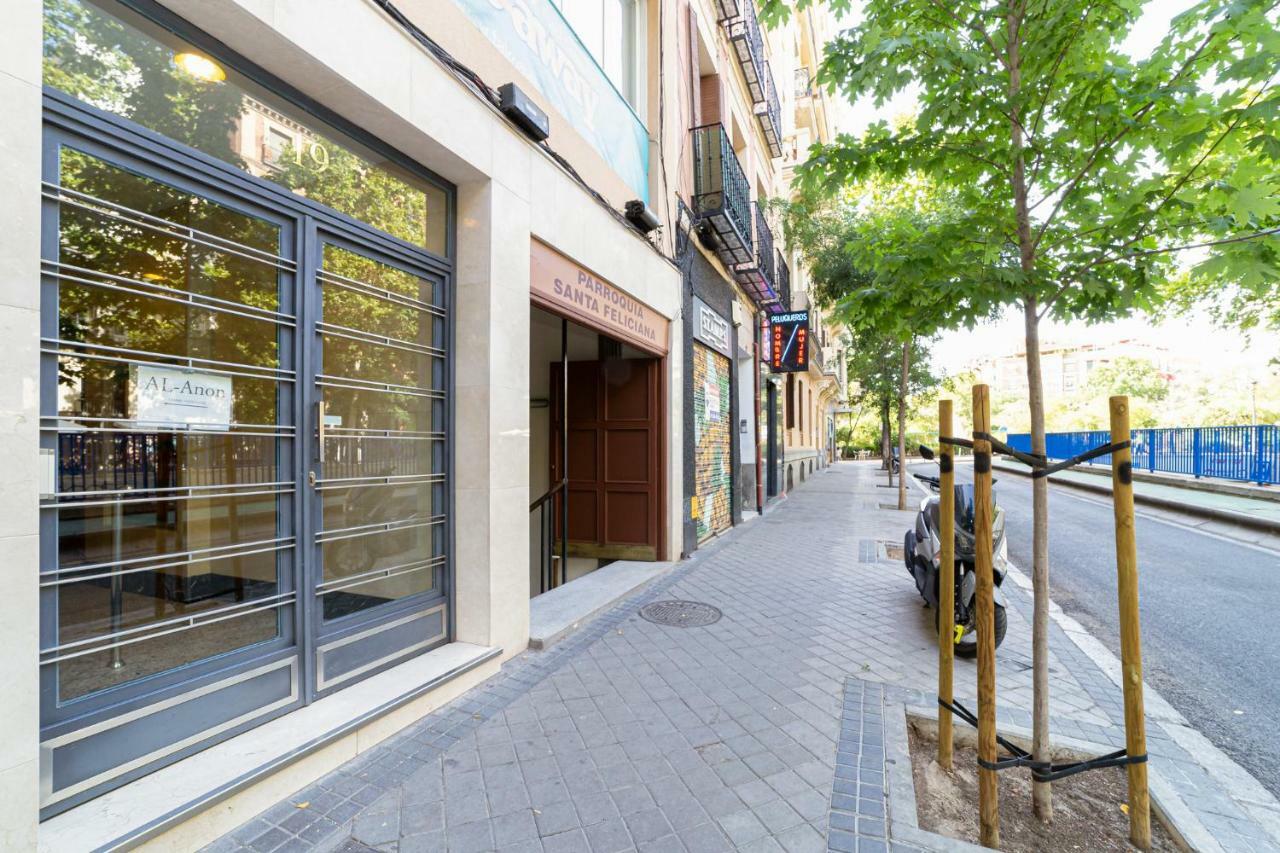 Apartamento Trafalgar Apartment Madrid Bagian luar foto